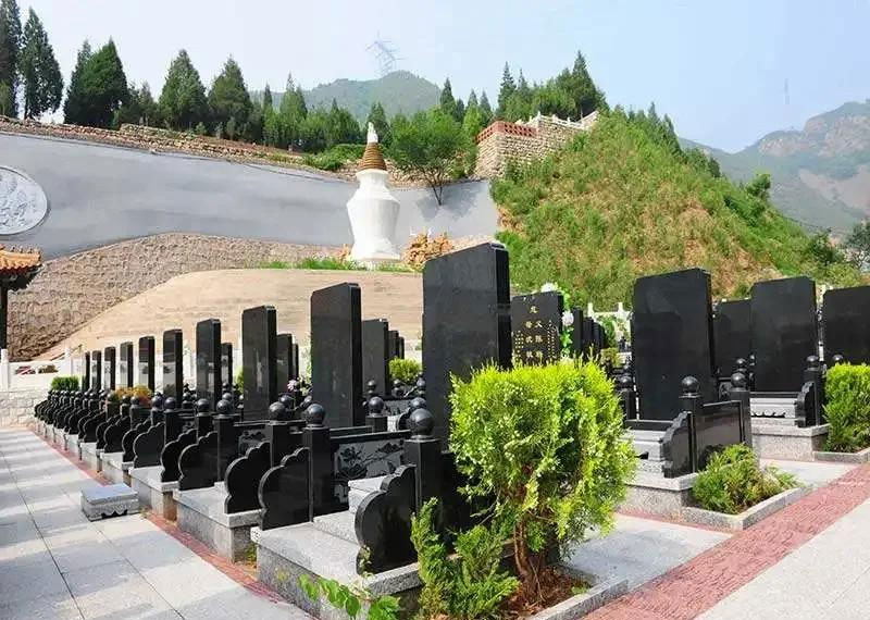 如何挑选合适的墓地？这7大关键因素决定你的选择