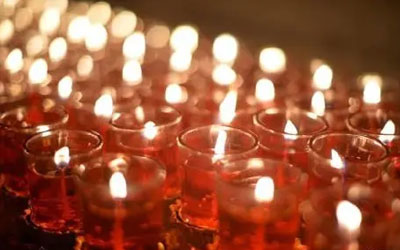 传统葬礼中的“守灵”的意义是什么？