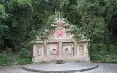 为祖坟培土前一定要了解的常识，以免出差错