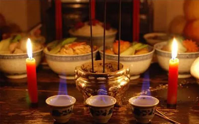 拜祭祖先可以找人代替吗？