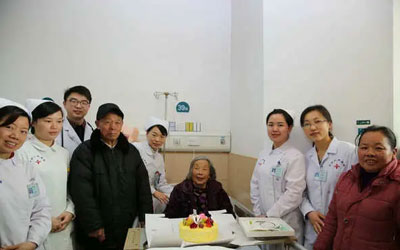 探望病危的亲朋好友，该说什么话