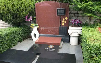 墓碑的由来是什么？