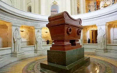 英雄墓地——拿破仑之墓