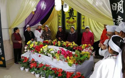 丧葬白事的“上梁”——三天圆坟礼