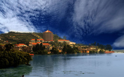 墓地风水十要、十看、五不葬、及门前水法！