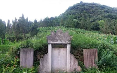 祖宗坟墓有这五种事不改，将遗祸子孙后代！