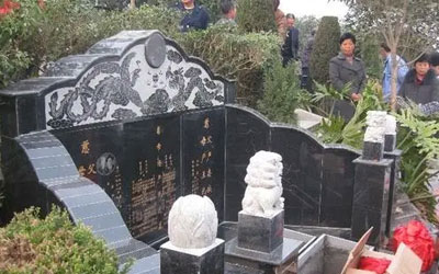 什么情况下必须要迁坟?迁坟必须注意的事项有哪些？