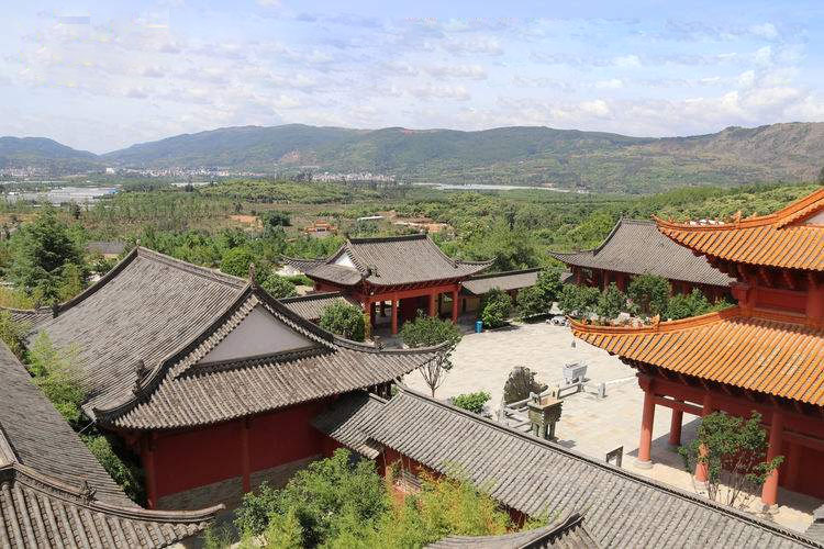 青龙园公墓的独特之处