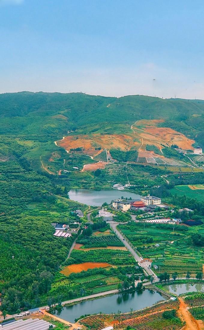 昆明青龙园公墓