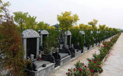 公墓信息网揭秘为什么棺材在入土之前不能落地,早期殡葬习俗居然是这样