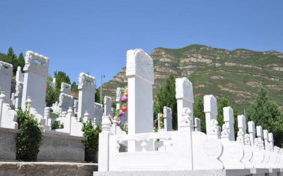 购买公墓需要以下证件,注意别弄丢了