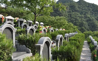 什么样的陵园墓地不能选,昆明墓地选址的风水禁忌