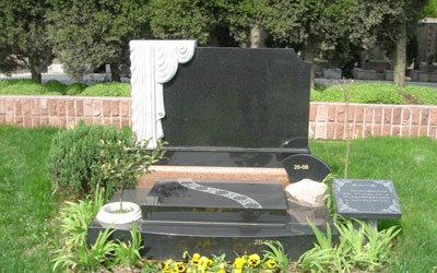 公墓墓地可以用多少年,有没有产权