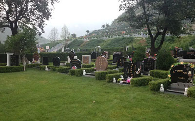 陵园公墓价格受什么因素影响,不同价格的陵园有何不同