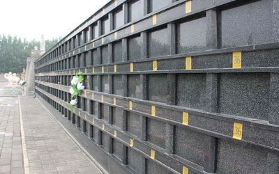 壁式墓公墓墓穴标准尺寸一般是多少,这样的墓地价格怎么样