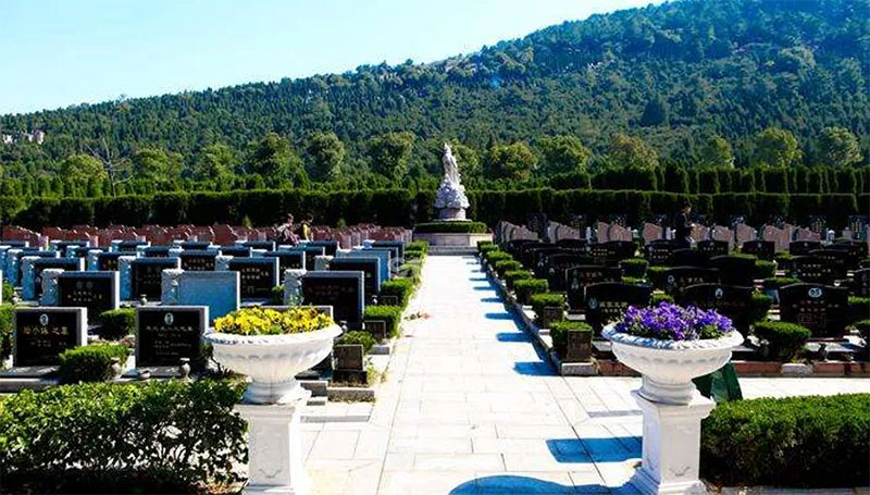 昆明墓地可以永久使用吗,墓地到期之后该如何交费