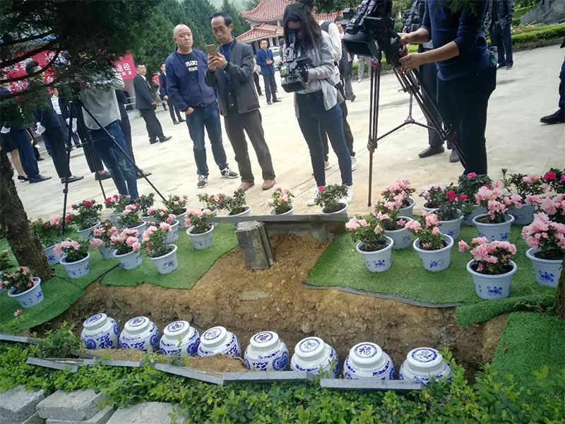 骨灰安葬流程有哪些讲究