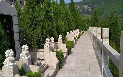 昆明公墓价格一般由什么组成