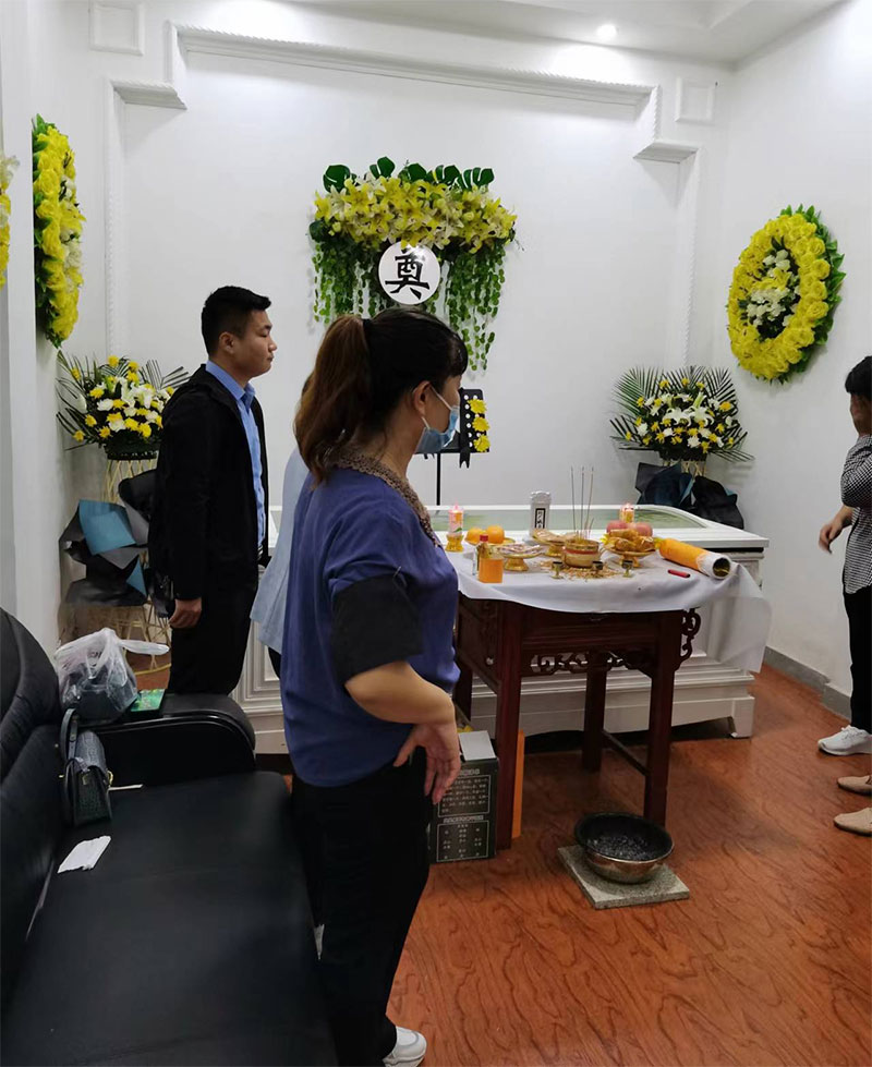 参加葬礼之吊唁礼节及注意事项