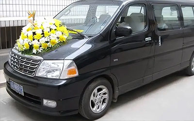 开车遇到白事应该怎么处理为好