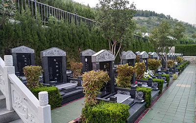 祭拜祖先的传统观