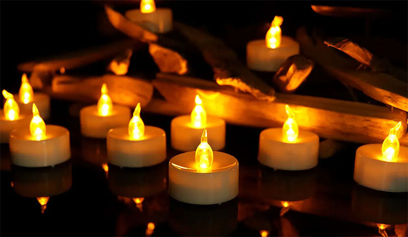 选择安葬吉日要注意什么