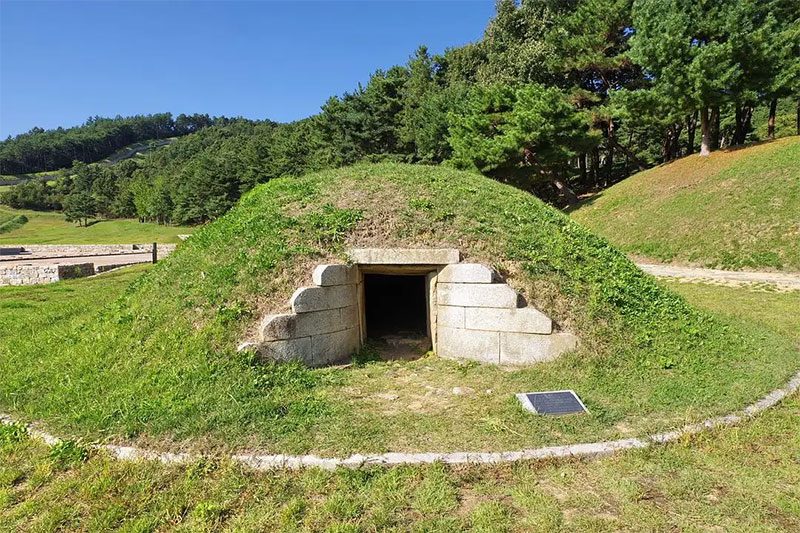 理想的墓穴设置