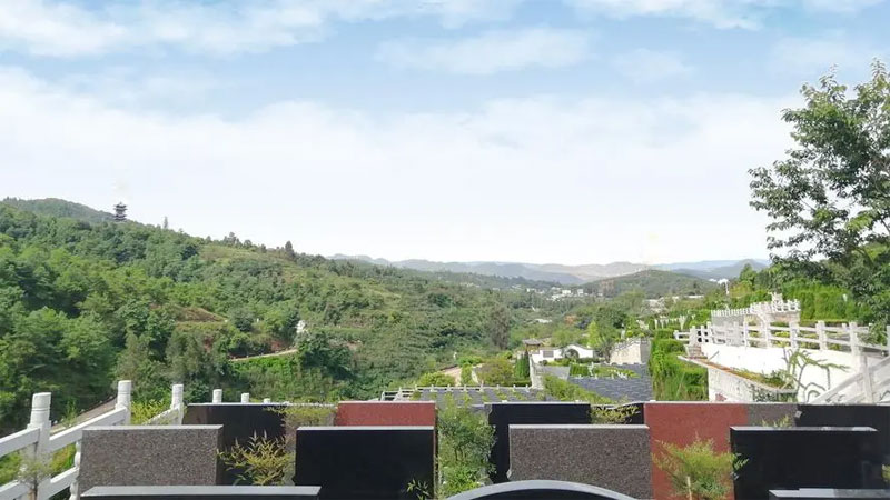 昆明什么样的墓地风水比较好