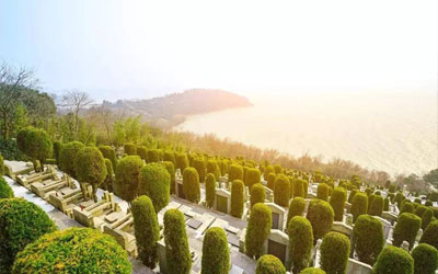 两大因素决定墓地风水的好坏