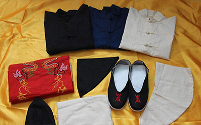 老人去世后，子女不懂穿寿衣怎么办