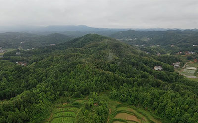 富豪李嘉诚家族的祖坟风水