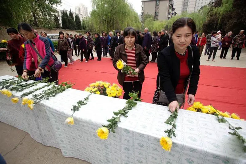 死者的忌日可以提前去吗?死者的忌日有什么讲究？
