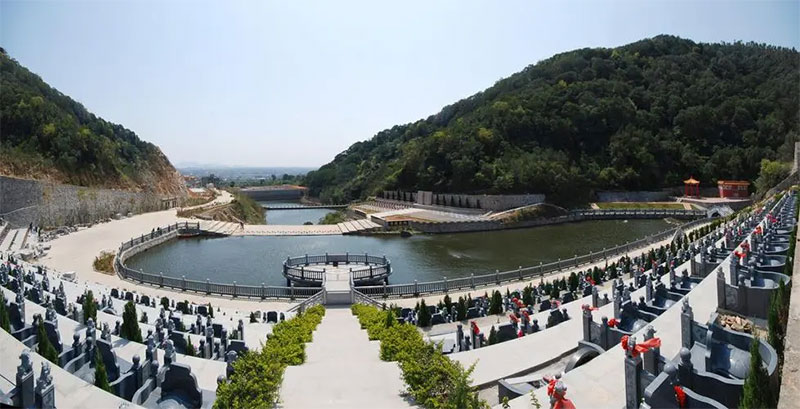 阴宅选址方法