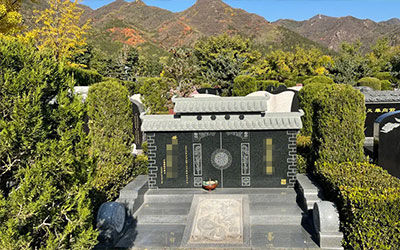 墓碑由来