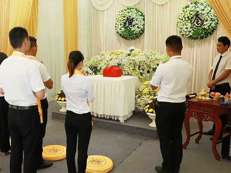 传统丧葬仪式和习俗包括哪些