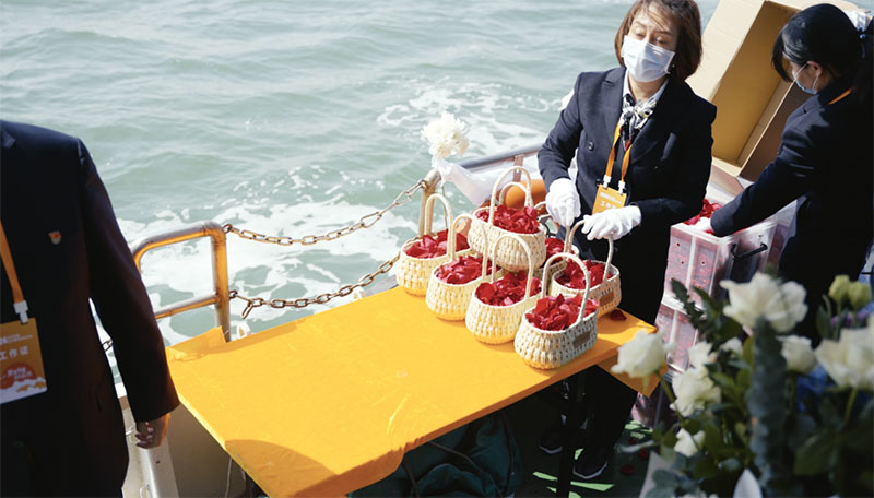 骨灰撒海要批准吗？骨灰撒海要哪些手续？骨灰撒海到哪里去办？