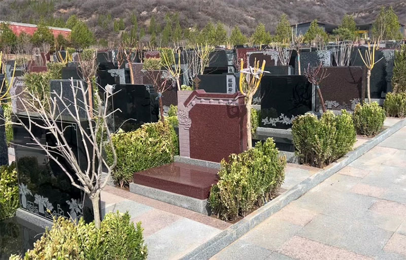 合法公墓必须具备的证件‌？合法公墓得相关要求？
