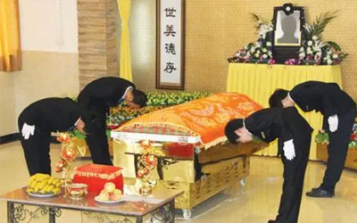 昆明殡葬一条龙包括的服务和用品