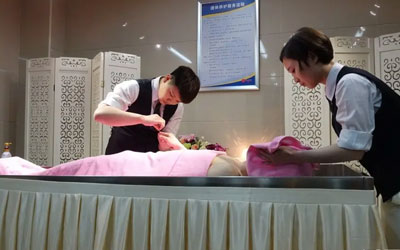 昆明二十四小时殡仪一条龙服务,联系朱经理