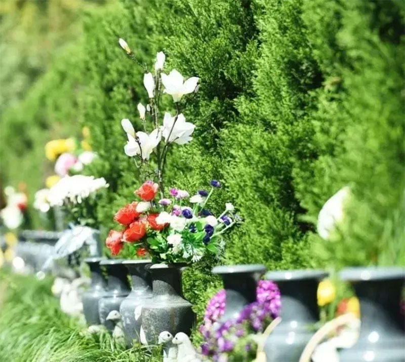 昆明殡葬服务联系哪家