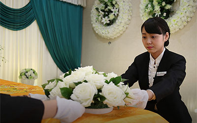 人死后，殡葬礼仪流程怎么走？