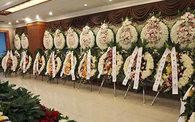 亲人离世，找专业的殡葬服务团队省心省力