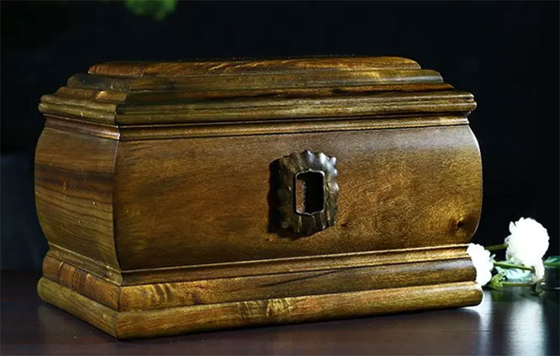 殡葬一条龙服务是否包含寿衣和骨灰盒