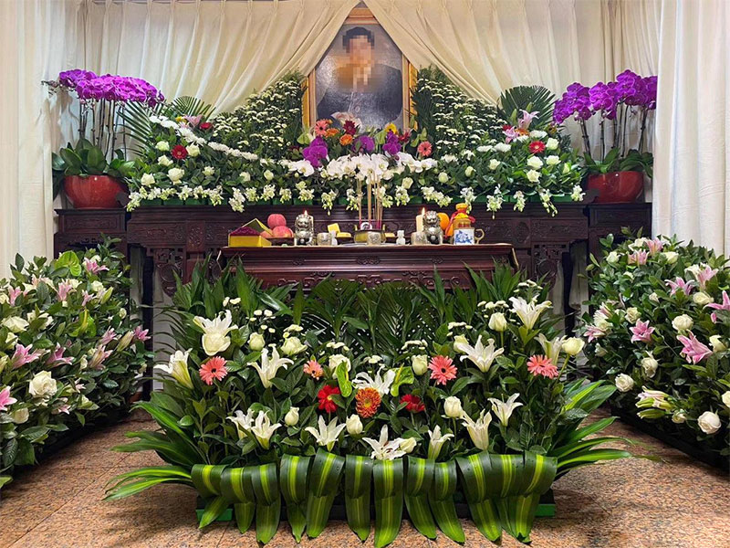 殡葬一条龙是否包含花圈及确定费用前须知