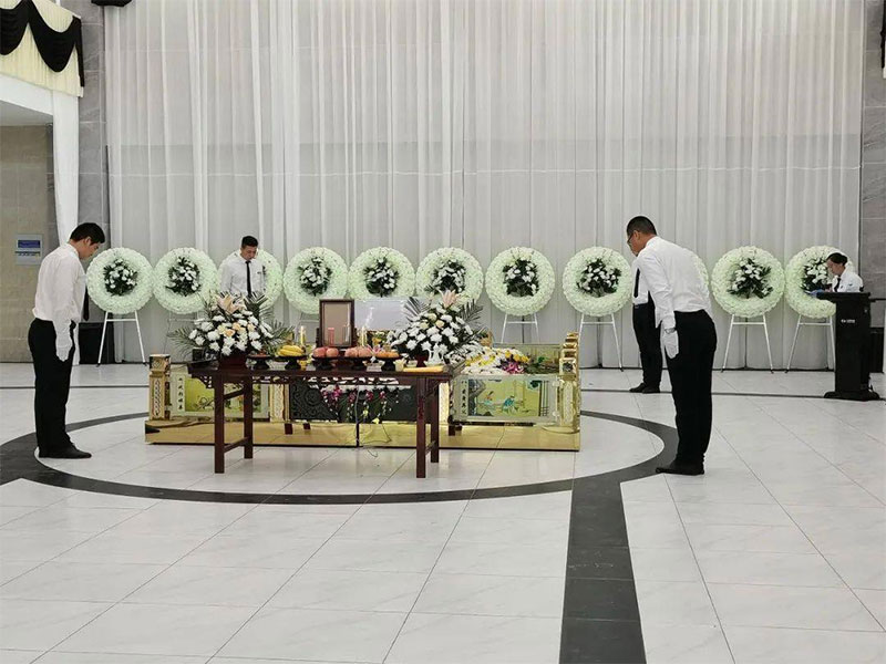 市民在选择昆明殡葬一条龙时如何处理预算和费用问题