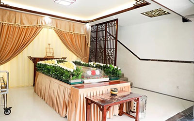 昆明殡葬一条龙是否提供遗体处理和火化服务？