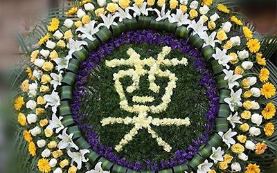 市民在选择丧葬服务时是否可以预先了解价格清单和服务细则？