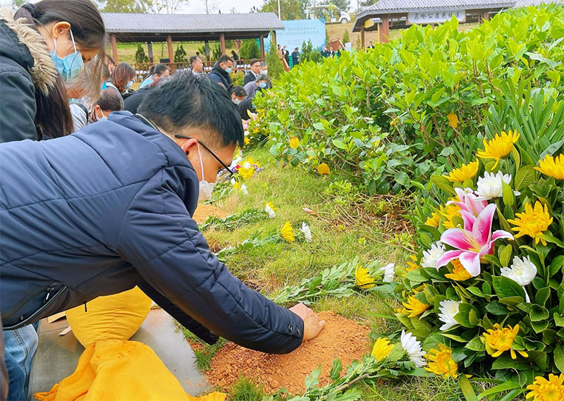昆明丧葬服务是否提供节地葬和绿色葬的选择