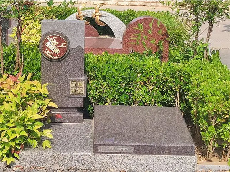 市民在选择丧葬服务时是否可以自由选择墓地类型