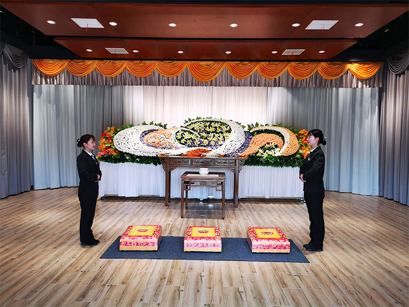 市民在选择昆明丧葬服务时，有哪些方面需要考虑